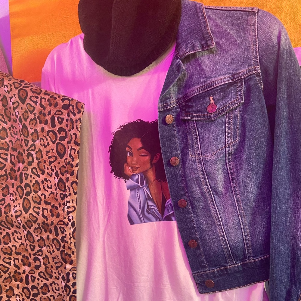 Funky girl shirt